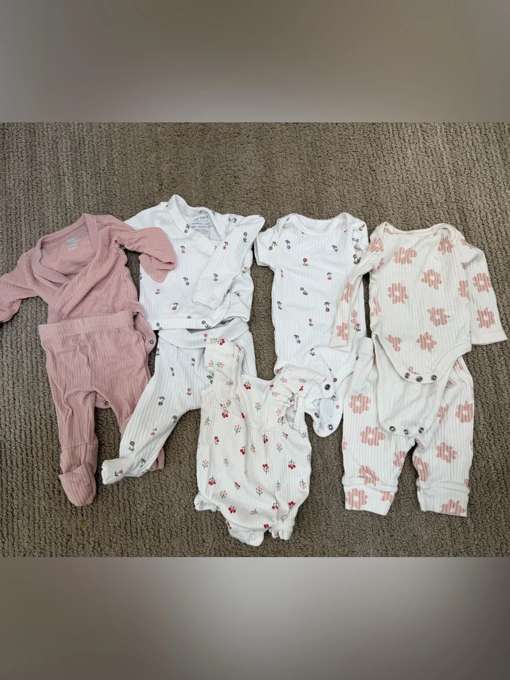 Newborn girl bundle - florals & pink from Carters and Cloud Island.